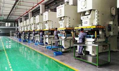 智慧工廠:用精準(zhǔn)人員及物資定位技術(shù)實(shí)現(xiàn)全效管理