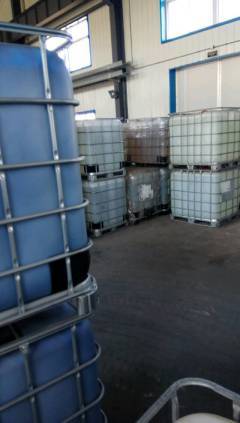 工廠低價(jià)處理圓桶與噸桶專用設(shè)備，助力日用化工產(chǎn)業(yè)升級(jí)